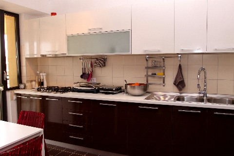 Poza Bucatarie L, pal/pal lucios, blat, ciocolata, alb - cbc090415 [1]