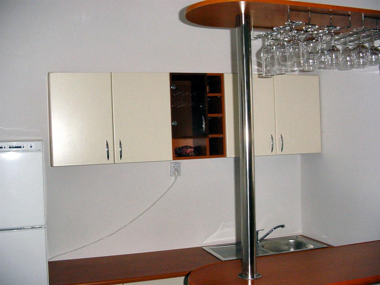 Poza Oficiu liniar, pal, blat, postforming, cires, vanilie, inox - oof030207 [4]